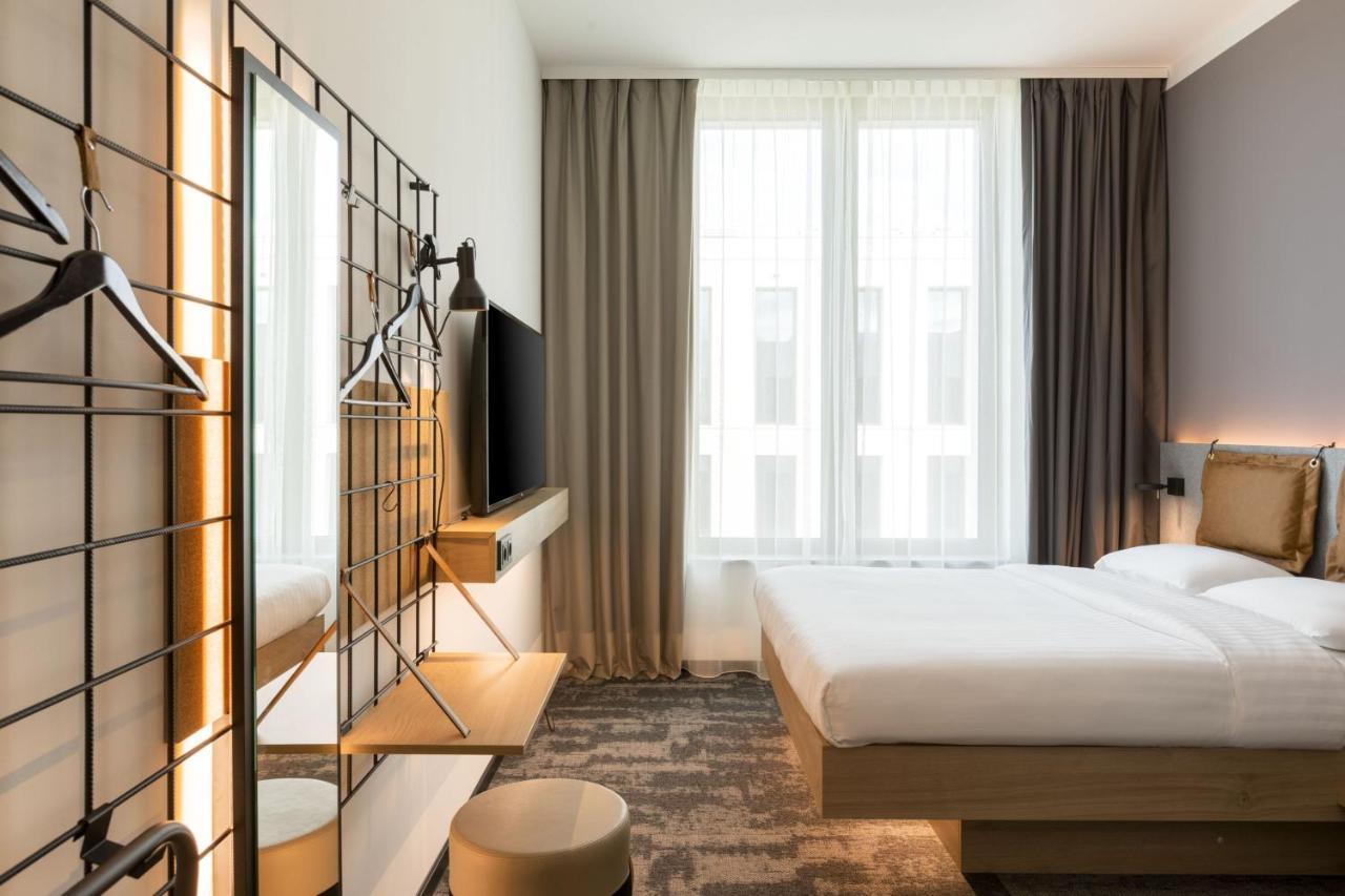 Moxy Outletcity Metzingen Metzingen  Bagian luar foto