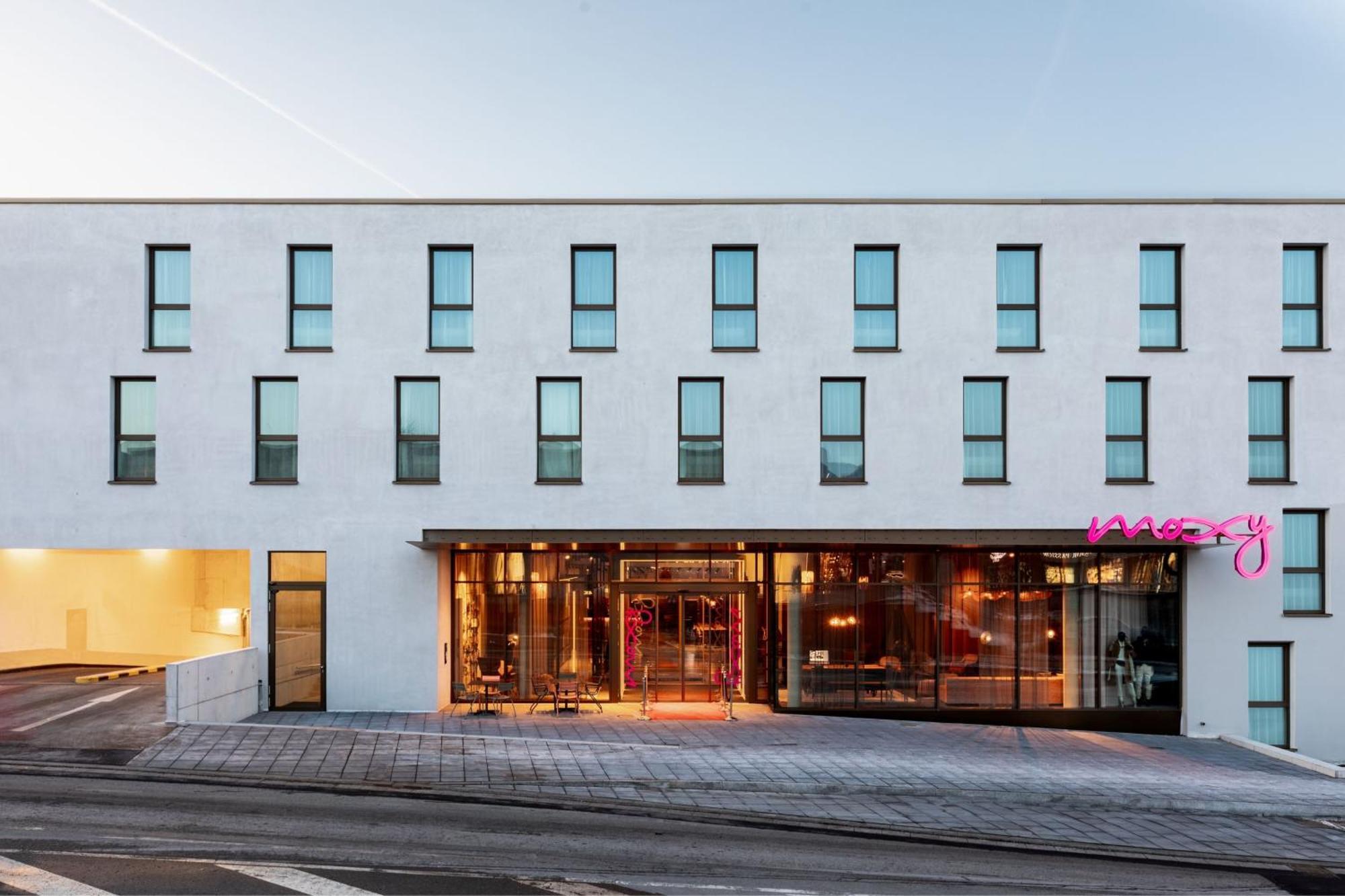 Moxy Outletcity Metzingen Metzingen  Bagian luar foto