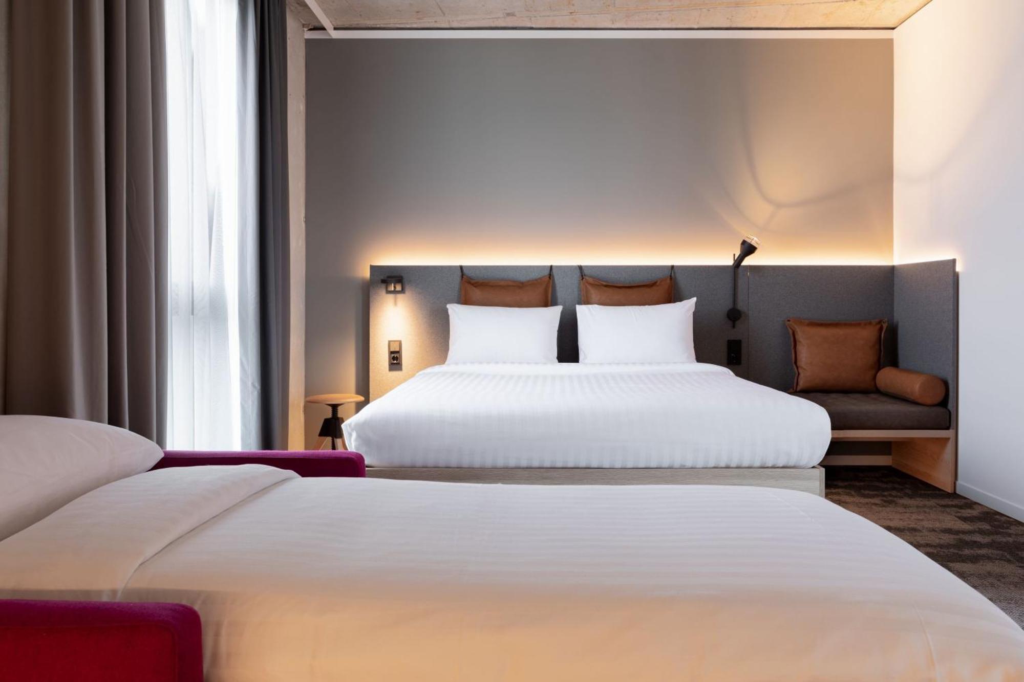 Moxy Outletcity Metzingen Metzingen  Bagian luar foto