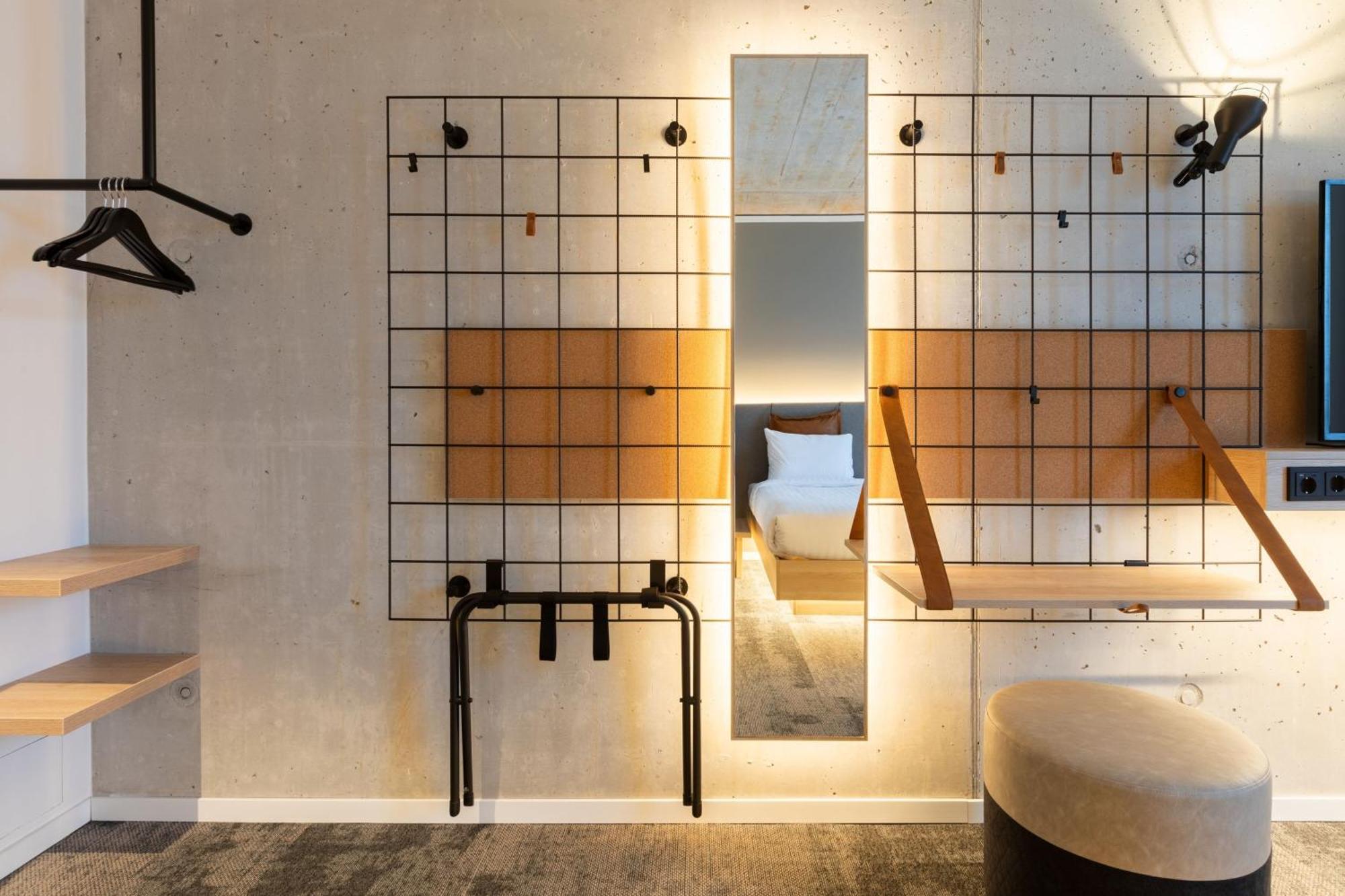 Moxy Outletcity Metzingen Metzingen  Bagian luar foto