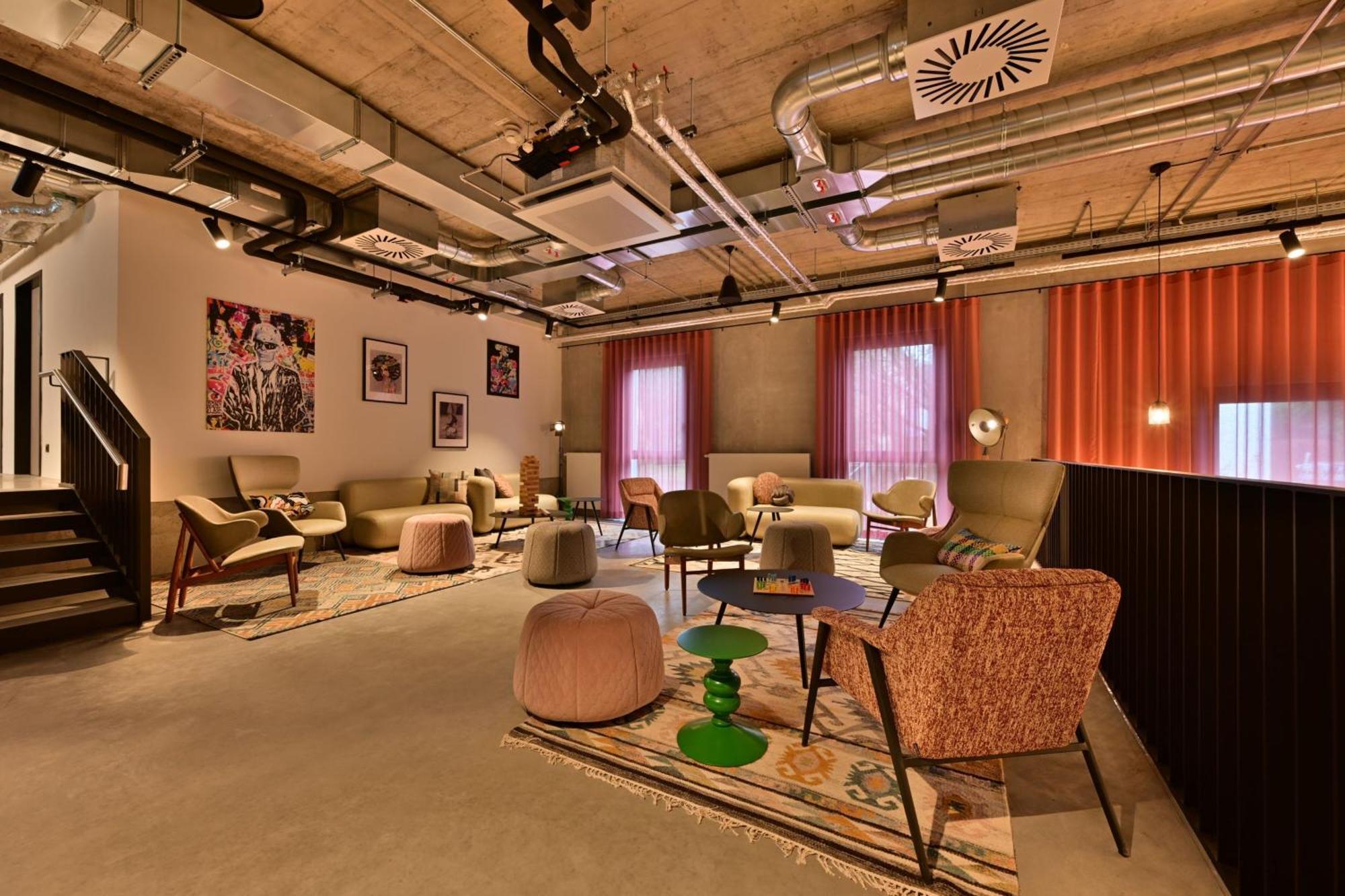 Moxy Outletcity Metzingen Metzingen  Bagian luar foto